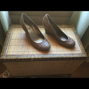 Leather-like wedged heels